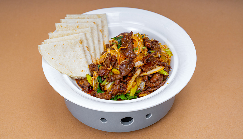 蔥爆孜然羊肉配小餅